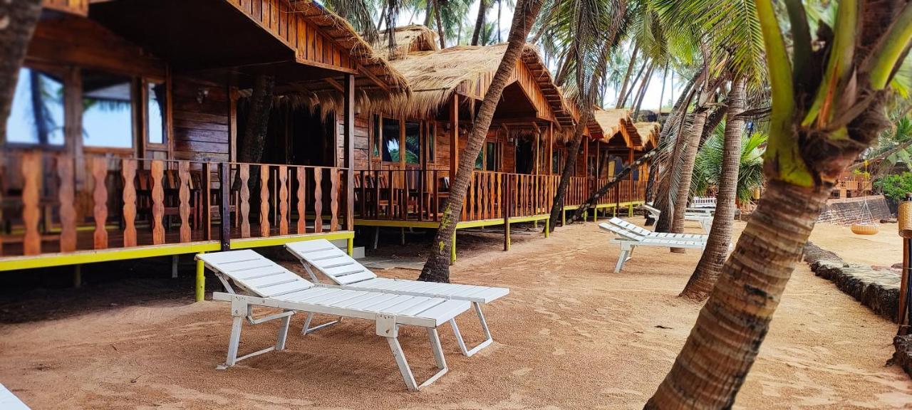 Sea Front Cottages Little Khola Cola 외부 사진